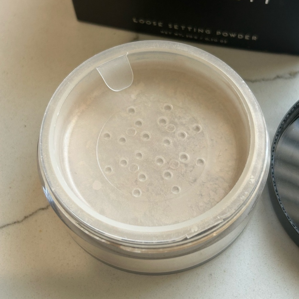 Bad Habit Loose Setting Powder #2 - Picture 3 of 5